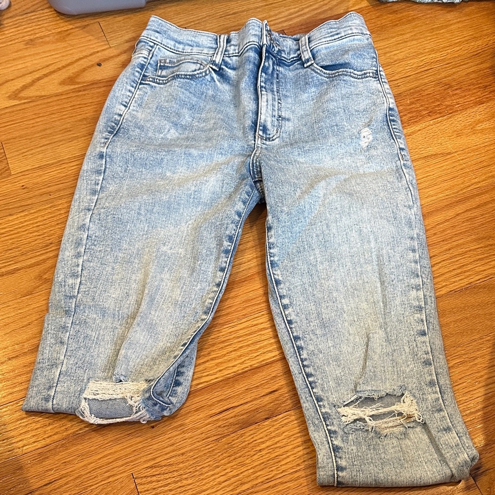 Classic Light Blue High Rise Women's Jeans